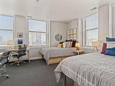 Chambre privée à John F Kennedy Boulevard, image 16 de 19