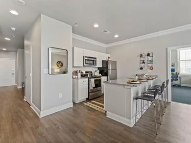 Chambre privée à John F Kennedy Boulevard, image 13 de 19