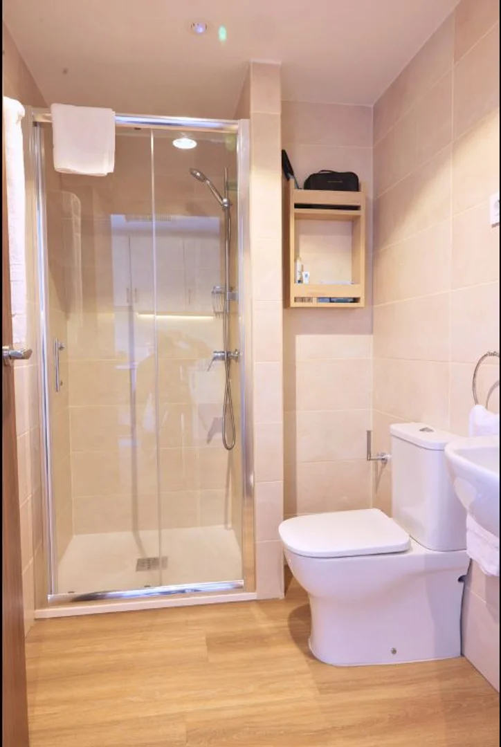 Self-contained studio for students in central 