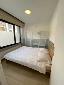 Całe miejsce Rue de Verviers, obraz 2 8