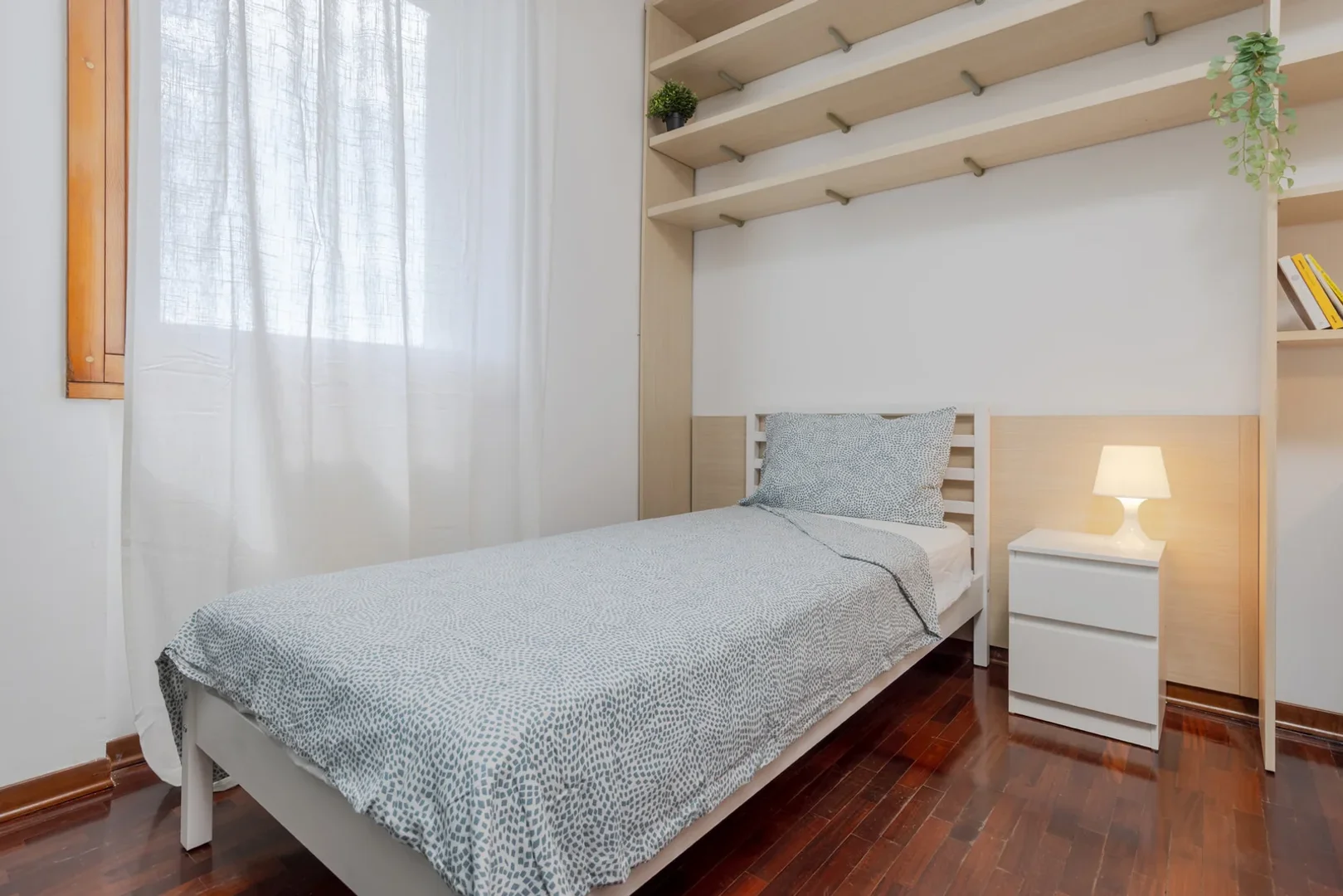 Studentenfreundliches Zimmer in  mit modernen Annehmlichkeiten