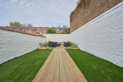 Habitación privada en 148 Rue Flament Reboux, 59130 Lambersart, France, imagen 22 de 27