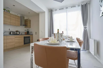 Private room at 148 Rue Flament Reboux, 59130 Lambersart, France, image 12 of 25