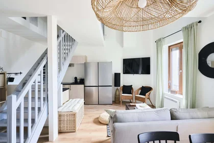 Habitación privada en 2 Rue du Faubourg des Trois - Maisons, 54000 Nancy, France, imagen 16 de 20