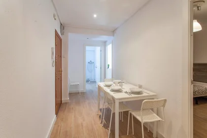 私人房间 在 Carrer de la Floresta, 15的图像7