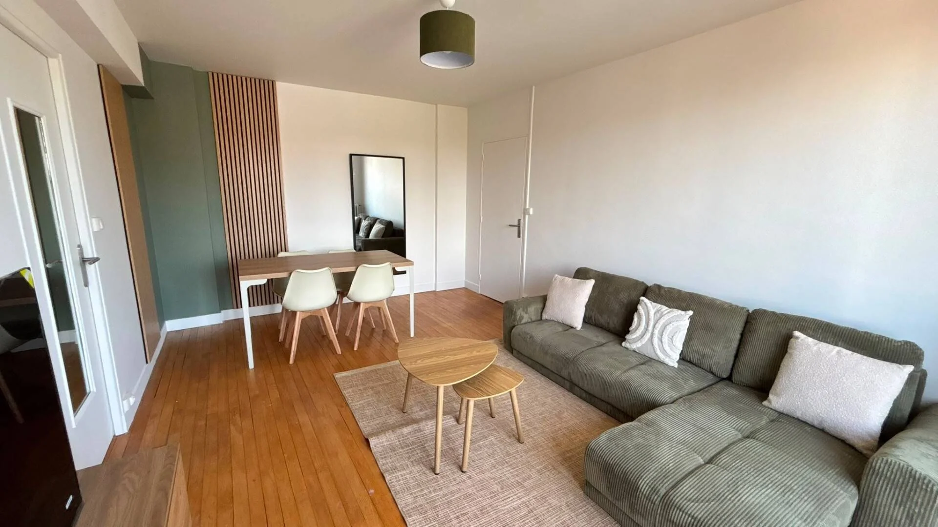 Habitación para estudiantes en  con modernas comodidades