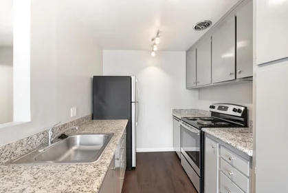 Studio in residence at 1709 Shattuck Ave., Berkeley, CA 94709, United States, image 15 of 25
