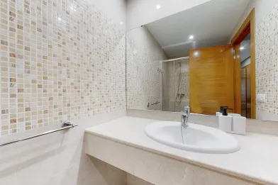 Chambre privée à Carrer d'Enmig, 23, 12001 Castelló de la Plana, Castelló, Spain, image 5 de 12