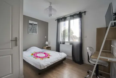 Chambre privée à 109 Rue Turgot, 59000 Lille, France, image 1 de 9