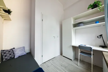 Private room at Al. Solidarności , image 1 of 10