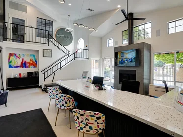 Studio in der East Apache Boulevard, bild 14 von 14