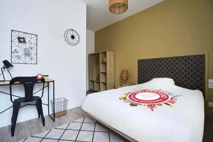 Prywatny pokój 26 Rue Saint-Acheul, 80090 Amiens, France, obraz 1 24