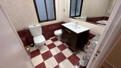 Cheap private room in Bilbao