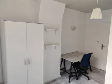 Quarto privado em Valenciennes, 59300, imagem 9 de 18