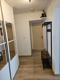 Quarto privado em Rue Président Robert Schuman, imagem 28 de 31