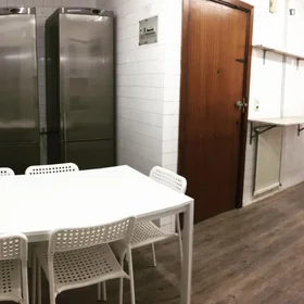 Chambre privée à Carrer del Doctor Moliner, image 8 de 19