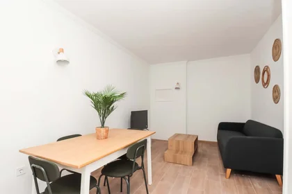 Chambre privée à Av. del Carrilet, 40, puerta 2, 43204 Reus, Tarragona, Spain, image 17 de 49