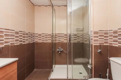 Chambre privée à Av. del Carrilet, 40, puerta 2, 43204 Reus, Tarragona, Spain, image 30 de 49