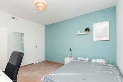 Chambre privée à Av. del Carrilet, 40, puerta 2, 43204 Reus, Tarragona, Spain, image 5 de 49