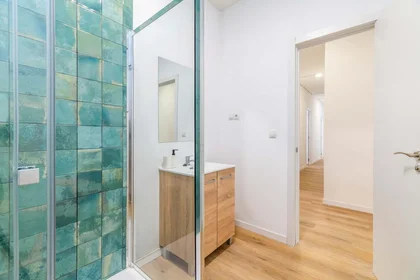 Privatzimmer in der C. Cubas, 8, 1º d, 28902 Getafe, Madrid, Spain, bild 30 von 38
