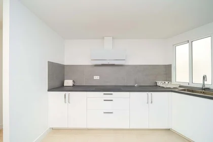 Private room at C. Antonio Pascual Quiles, 5, 2º, 03201 Elx, Alicante, Spain, image 12 of 32