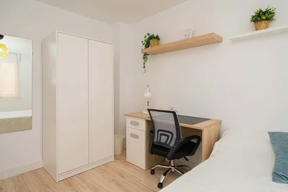 Private room at C. Antonio Pascual Quiles, 5, 2º, 03201 Elx, Alicante, Spain, image 4 of 32