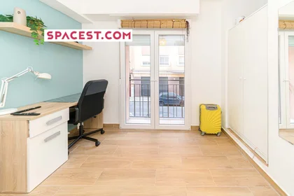 Private room at Carrer Espronceda, 58, 1º, 03204 Elx, Alicante, Spain, image 1 of 10