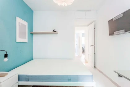 Quarto privado em C. Gran Canal, 2, 1º a, 28804 Alcalá de Henares, Madrid, Spain, imagem 1 de 49