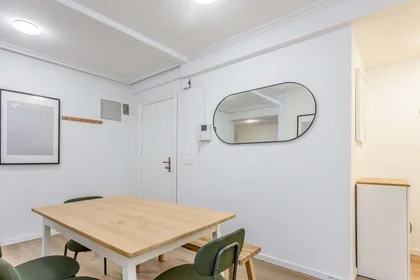 Quarto privado em C. Gran Canal, 2, 1º a, 28804 Alcalá de Henares, Madrid, Spain, imagem 36 de 49
