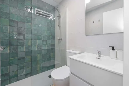 Prywatny pokój C/ Italia, 13, 3º, 03003 Alacant, Alicante, Spain, obraz 29 29