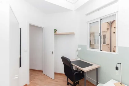 Quarto privado em Carrer de la Font Roja, 8, 7º a, Patraix, 46007 València, Valencia, Spain, imagem 1 de 38
