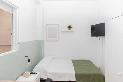 Quarto privado em Carrer de la Font Roja, 8, 7º a, Patraix, 46007 València, Valencia, Spain, imagem 2 de 38