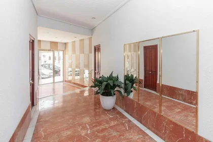 Quarto privado em Carrer de la Font Roja, 8, 7º a, Patraix, 46007 València, Valencia, Spain, imagem 4 de 38