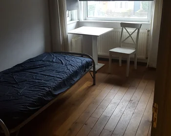 Stanza privata in Leenderweg, immagine 1 di 7