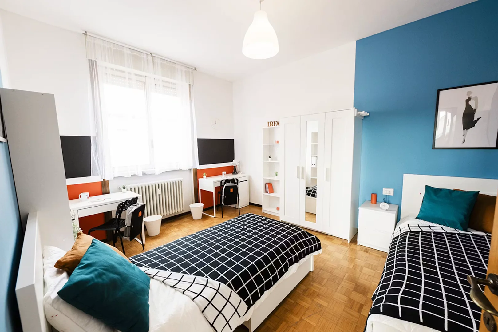 Chambre d'étudiant économique avec emplacement pratique dans 