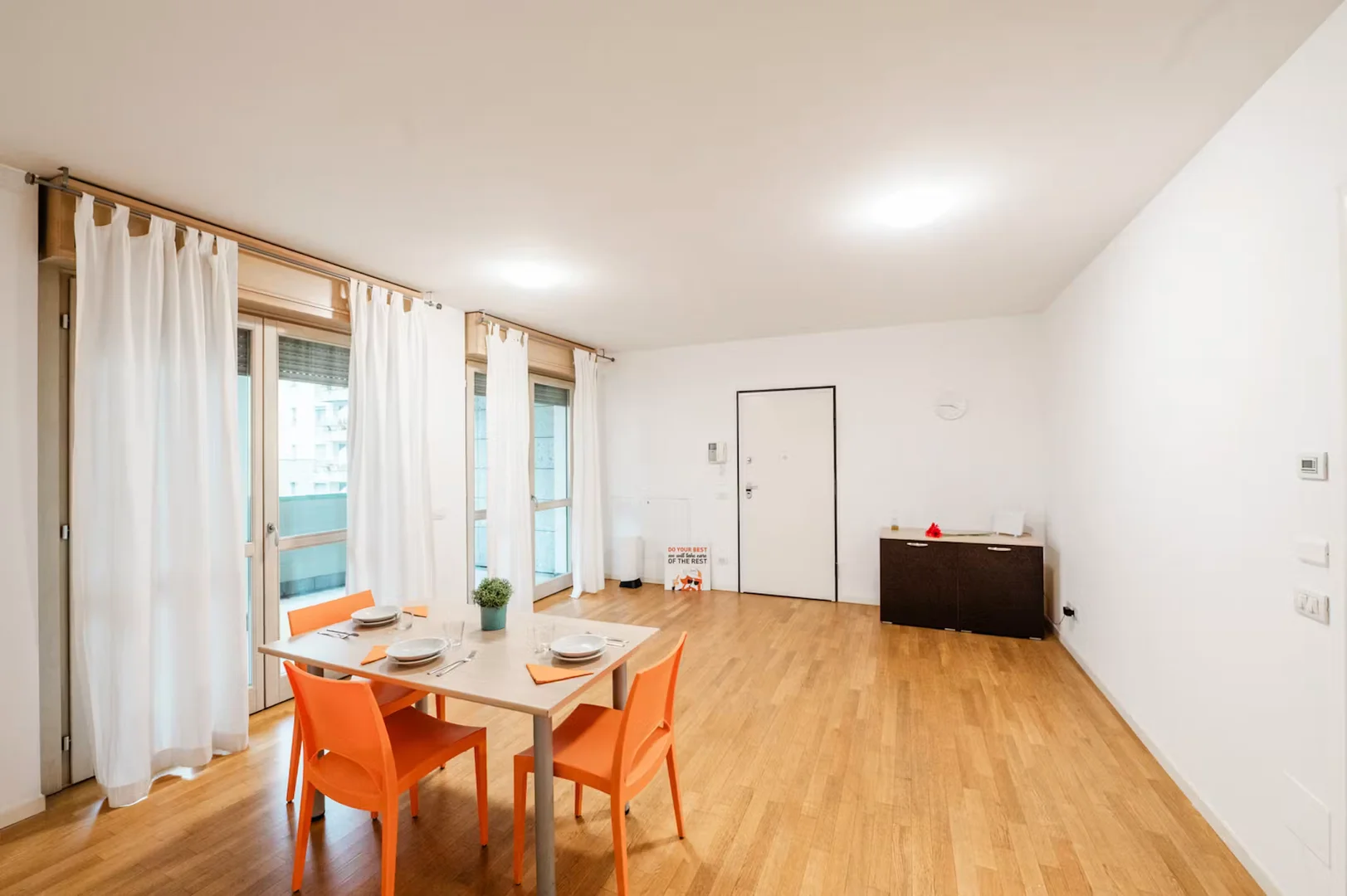 Funktionelles Studentenzimmer perfekt zum Studieren in 