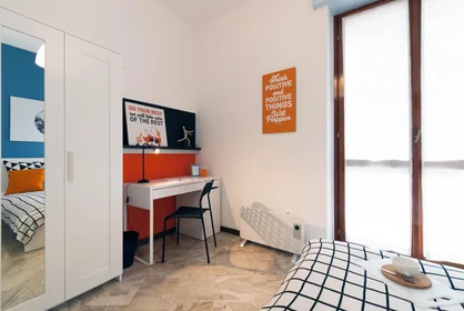Stanza privata in Via XXIV Maggio, Santa Lucia, immagine 2 di 10