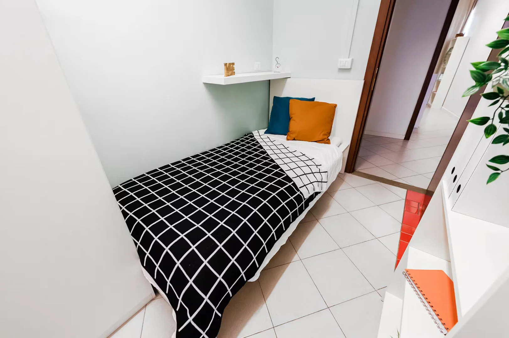Quarto amigo do estudante em  com comodidades modernas