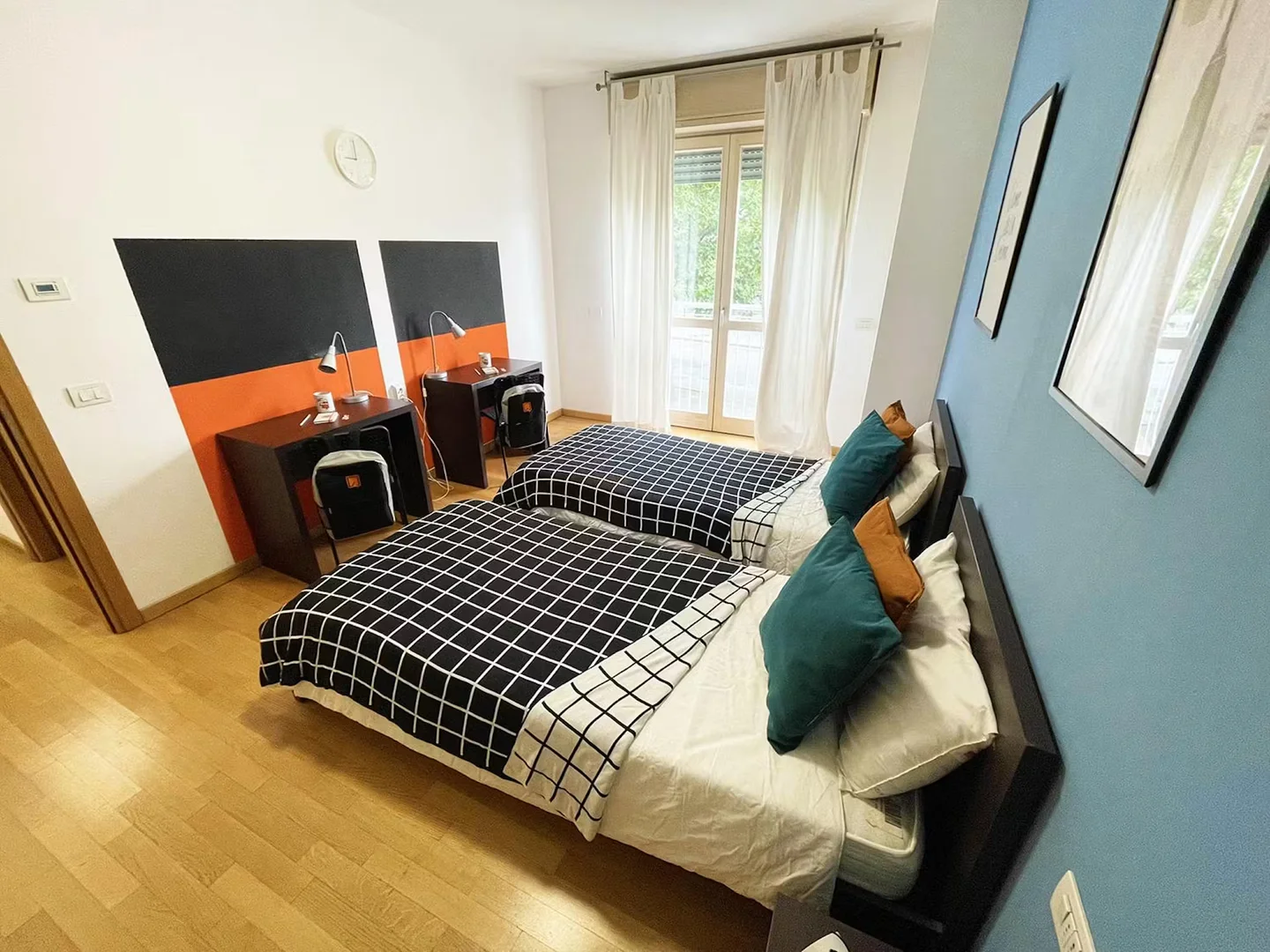Bezahlbares Zimmer für Studenten mit ausreichender Beleuchtung in 