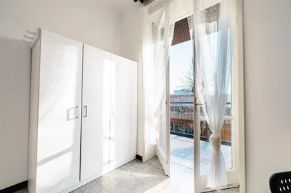 Stanza privata in Via G. Suardi, Cimitero, immagine 5 di 10