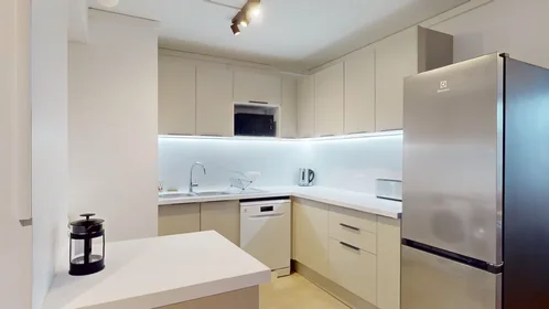 Özel oda konumu Rue Robert Lavergne, Bécon-les-Bruyères, 9 10 görüntüsü