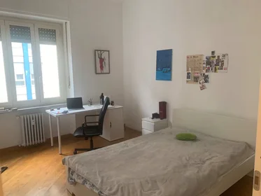 Chambre privée à Via Saliceto, Santa Rita, image 1 de 10