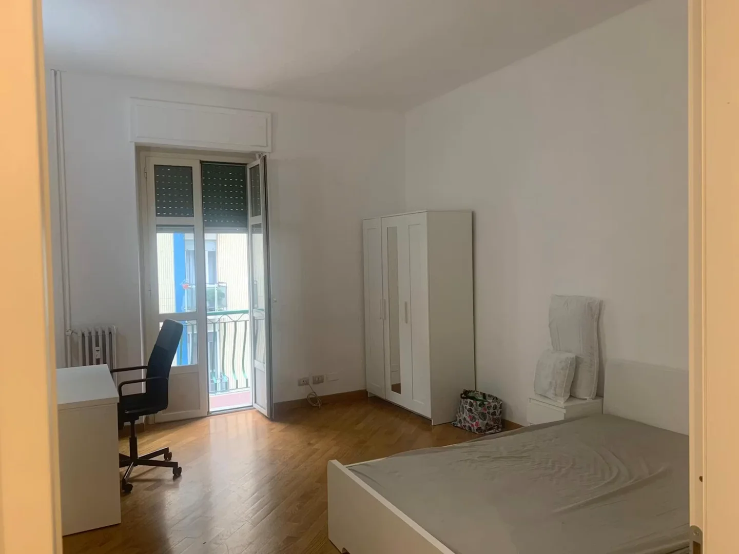 Chambre d'étudiant bon marché à proximité du campus dans 