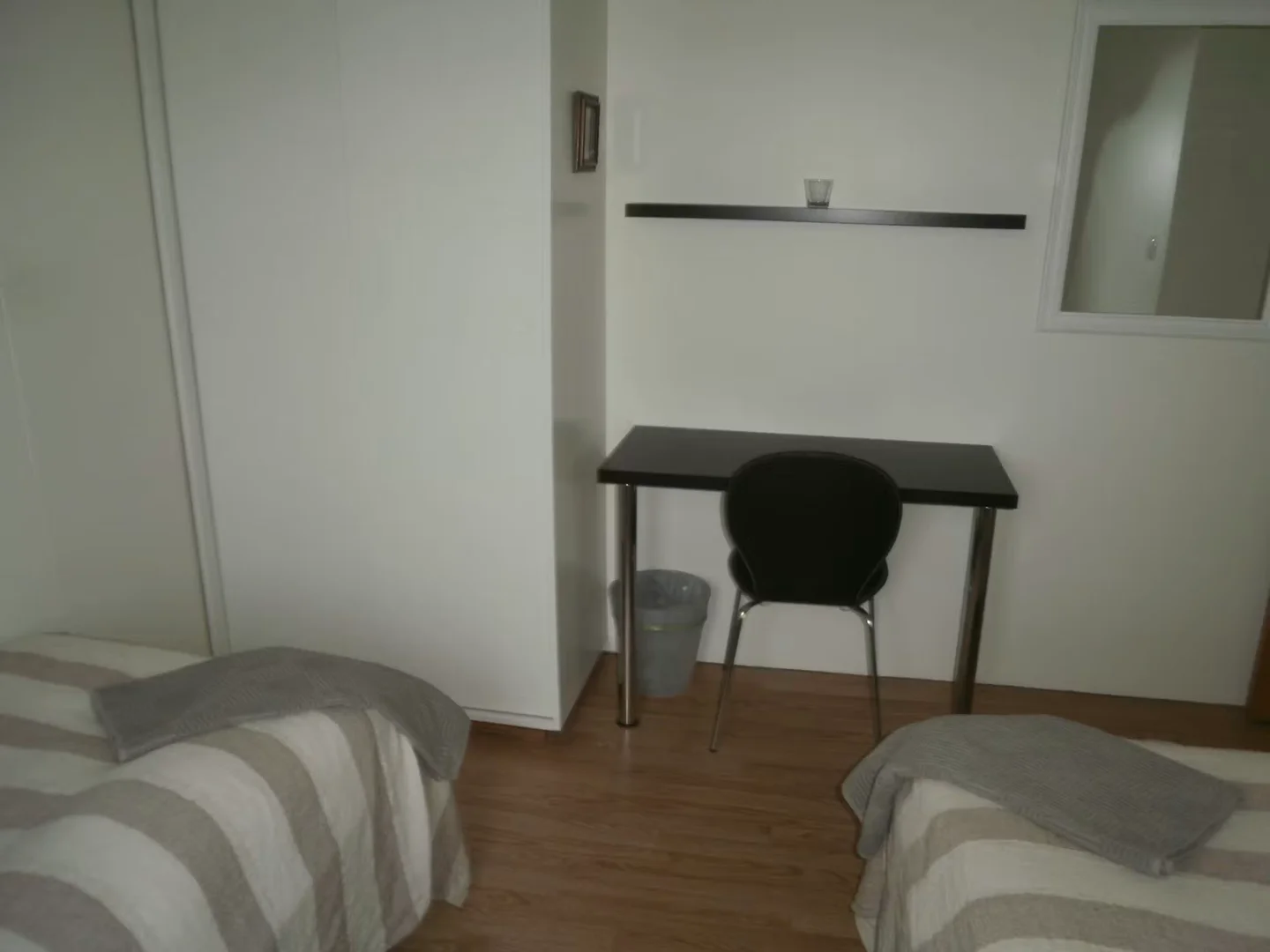 Habitación en apartamento estudiantil en alquiler en , completamente amueblado