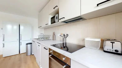Habitación privada en 1 rue Vallon, Noisy-le-Grand 93160 FR, imagen 6 de 8