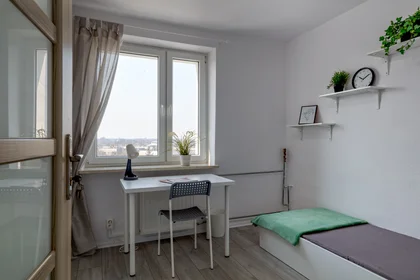 Prywatny pokój ul. Millera, obraz 2 15