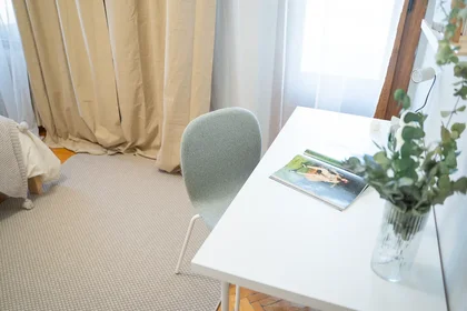 Quarto privado em Fahrettin Kerim Gökay Caddesi, imagem 13 de 41
