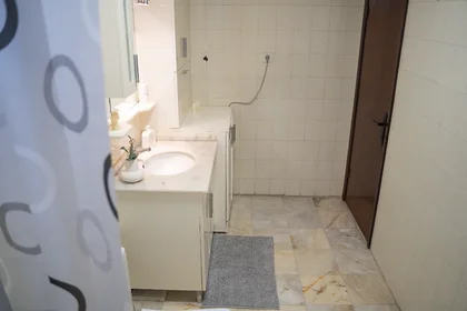 Quarto privado em Fahrettin Kerim Gökay Caddesi, imagem 30 de 41