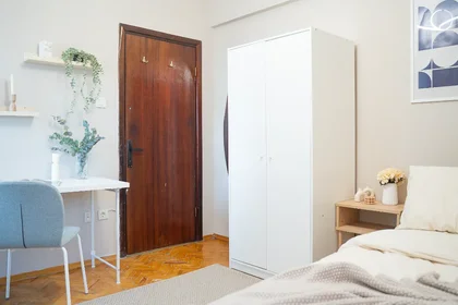 Quarto privado em Fahrettin Kerim Gökay Caddesi, imagem 10 de 41