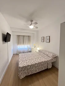 Chambre privée à Avinguda d'Oriola, Ciudad de Asís, image 1 de 10